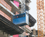 ELEVADOR CREMALHEIRA- É importante promover a integração entre operador, encarregado e técnico de segurança visando à boa operação do equipamento